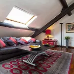 Penthouse Via Caradosso